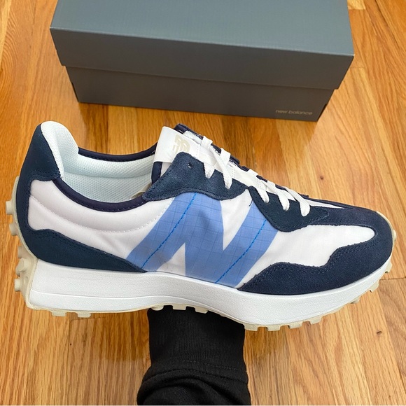 New Balance 327 Men’s Sneakers - Picture 1 of 6